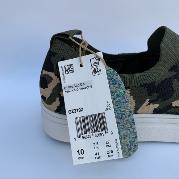 Reebok Onlux Slip On Women’s walking Marche Shoes Sz 10 Stucco Army Green Black - Picture 14 of 15